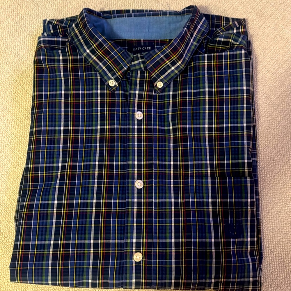 Men’s Chaps Button Down - Picture 2 of 3